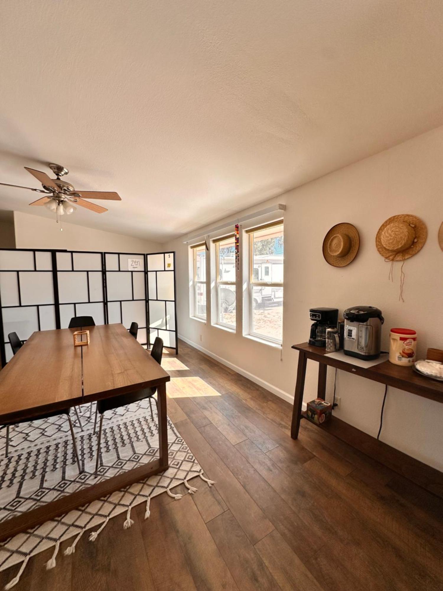 Bodhi House, Joshua Tree National Park Hostel Twentynine Palms Εξωτερικό φωτογραφία